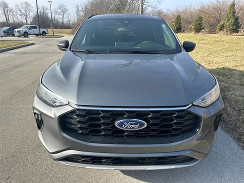 Used 2024 Ford Escape ST-Line w/ Tech Pack #1 AWD/4WD image 17