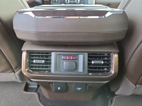 Used 2024 Ford F150 King Ranch w/ FX4 Off-Road Package image 12