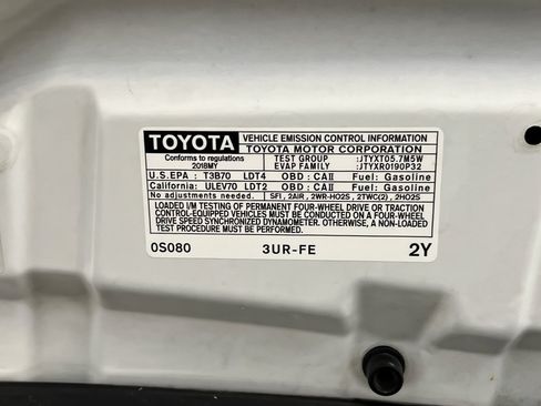 Used 2018 Toyota Tundra SR5 AWD/4WD image 22