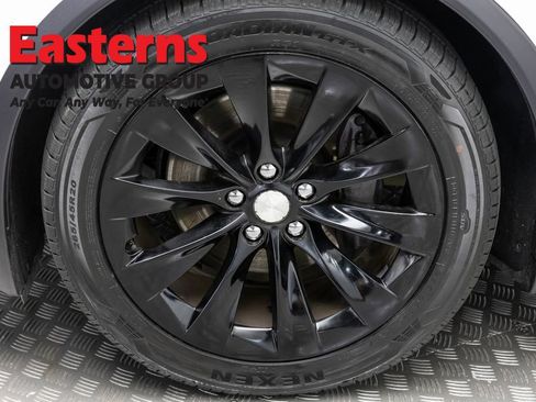 Used 2018 Tesla Model X 75D AWD/4WD image 31