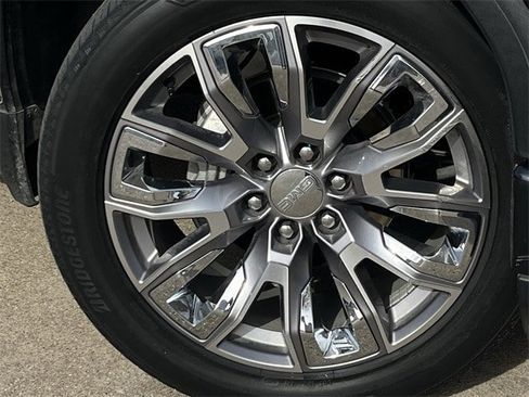 Used 2022 GMC Sierra 1500 Denali w/ Denali Reserve Package image 10