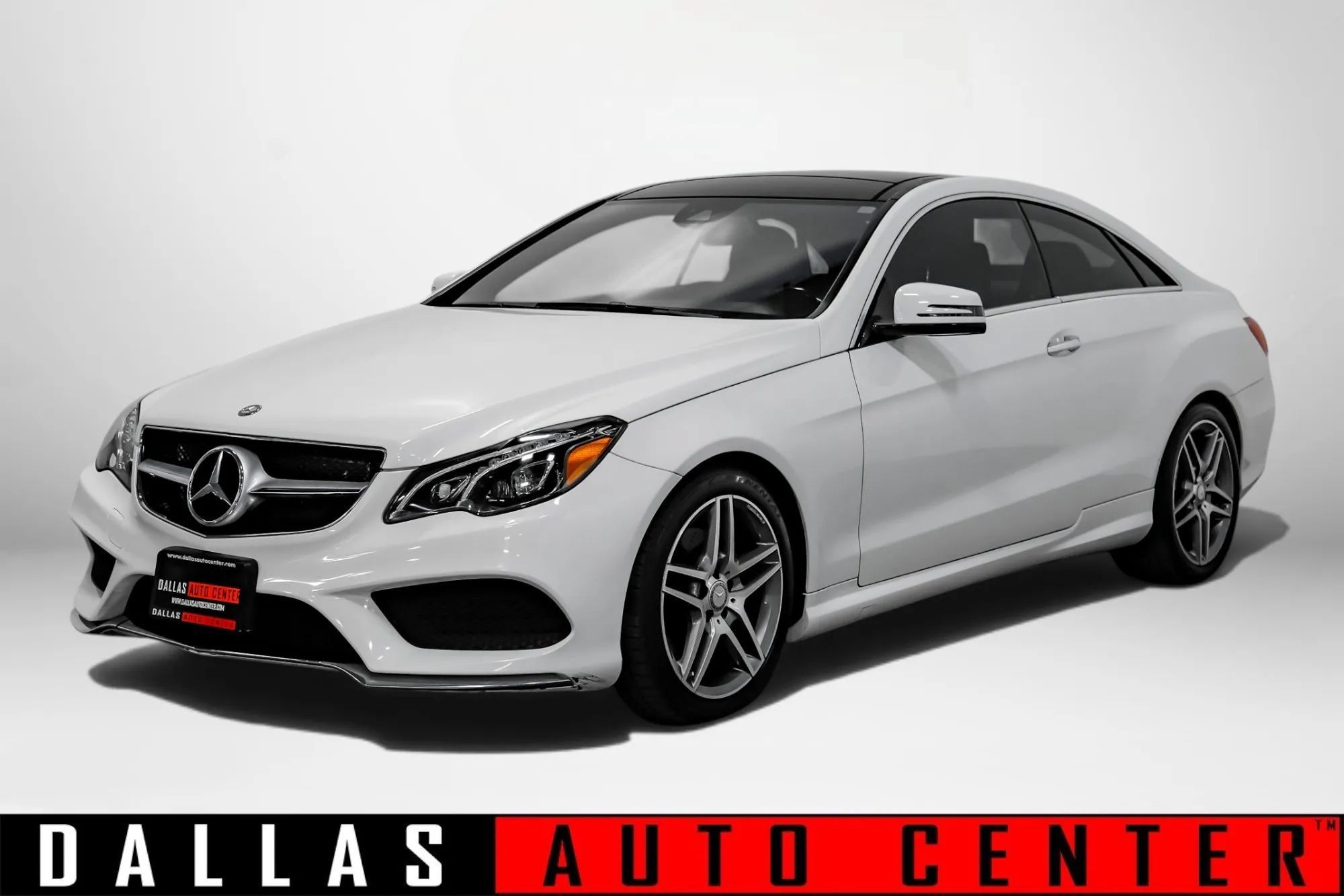 Used 2016 Mercedes-Benz E 400 Coupe image 3
