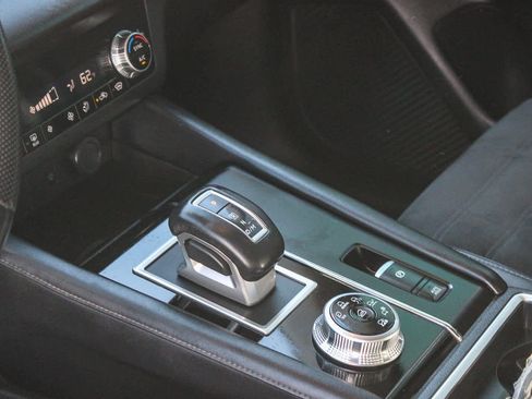 Used 2022 Mitsubishi Outlander SE image 20