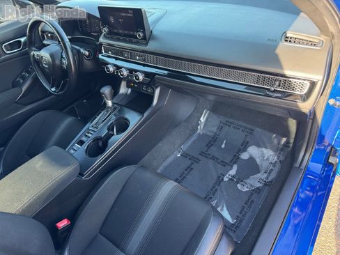 Used 2024 Honda Civic Sport image 12