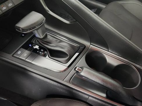 Certified 2025 Hyundai Elantra Sport w/ Cargo Package FWD image 29