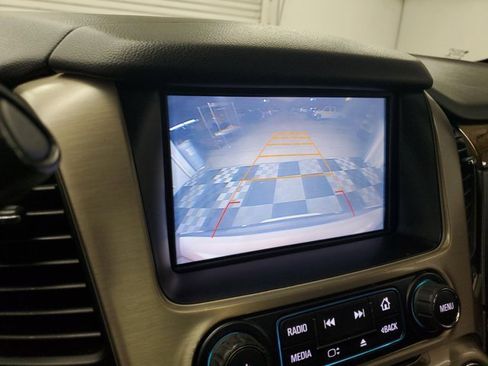 Used 2017 GMC Yukon XL Denali w/ Open Road Package image 27