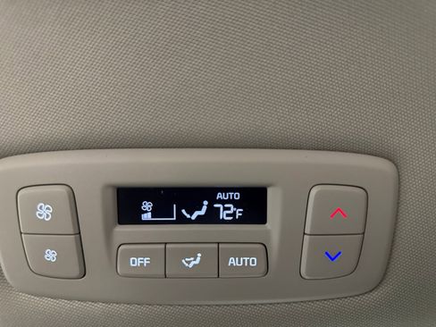New 2026 Kia Carnival EX FWD image 31