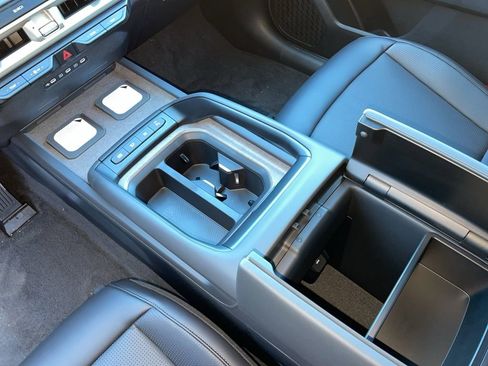 New 2027 Kia Telluride S image 9