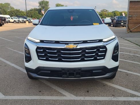Used 2025 Chevrolet Equinox LT AWD/4WD image 9