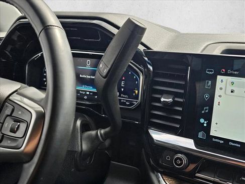 Used 2023 Chevrolet Silverado 1500 LT AWD/4WD image 28