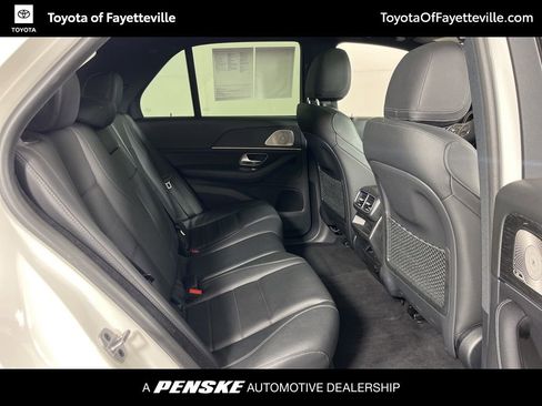 Used 2022 Mercedes-Benz GLE 450 4MATIC image 9