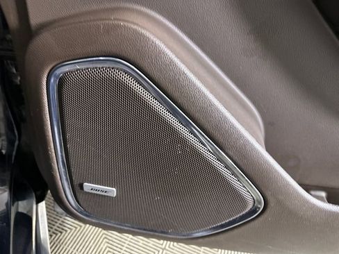 Used 2018 GMC Yukon Denali w/ Denali Ultimate Package image 29