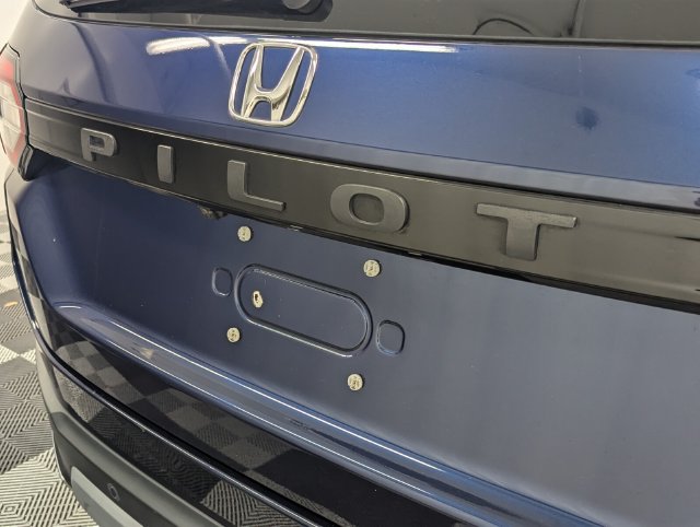 Certified 2024 Honda Pilot Touring image 9