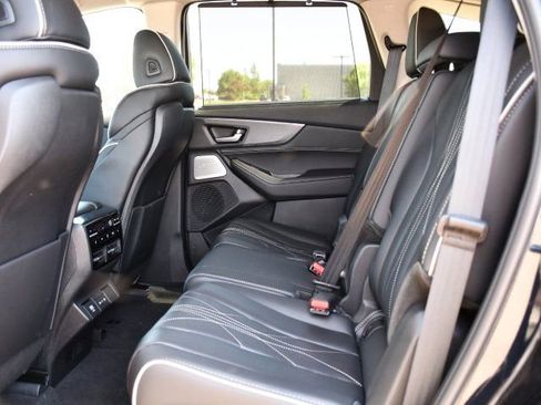 Used 2026 Acura MDX SH-AWD w/ Advance Package image 18