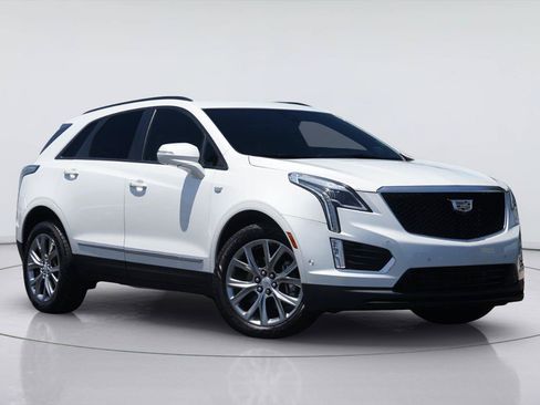 Used 2020 Cadillac XT5 Sportv AWD/4WD image 2