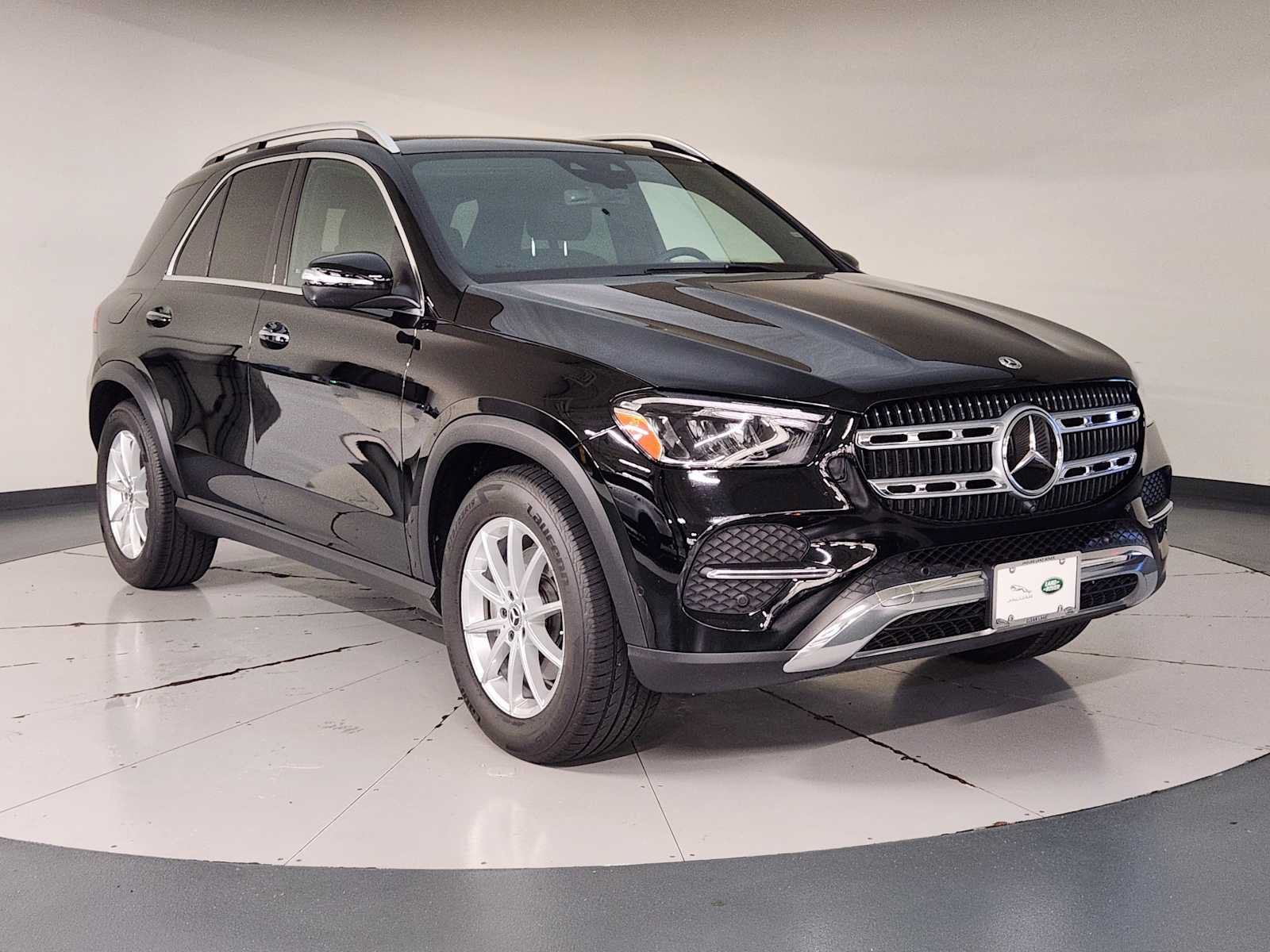 Used 2025 Mercedes-Benz GLE 350 4MATIC image 7