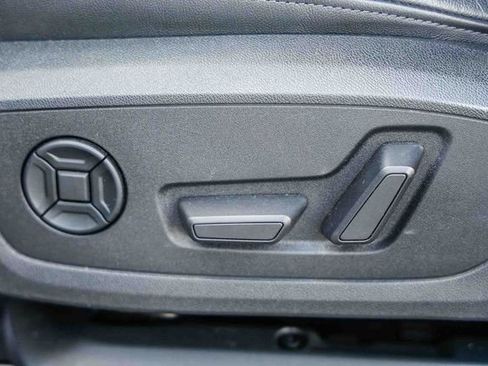 Used 2022 Audi Q3 2.0T Premium image 22