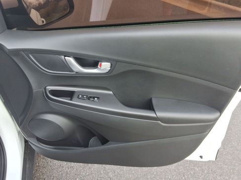 Used 2023 Hyundai Kona SEL w/ Convenience Package image 26