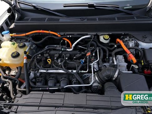 Used 2022 Ford Maverick XLT FWD image 14