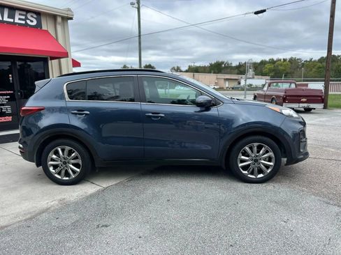 Used 2021 Kia Sportage S w/ S FWD Premium Package image 6