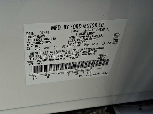 Used 2021 Lincoln Nautilus Reserve image 25