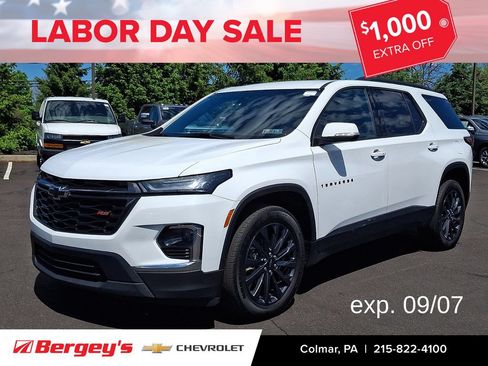 Used 2022 Chevrolet Traverse RS AWD/4WD image 1