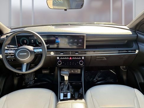 Used 2025 Hyundai Santa Cruz SEL image 16