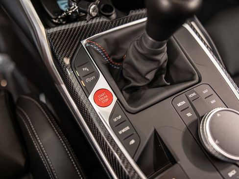 Used 2023 BMW M2 w/ Lighting Package RWD image 33