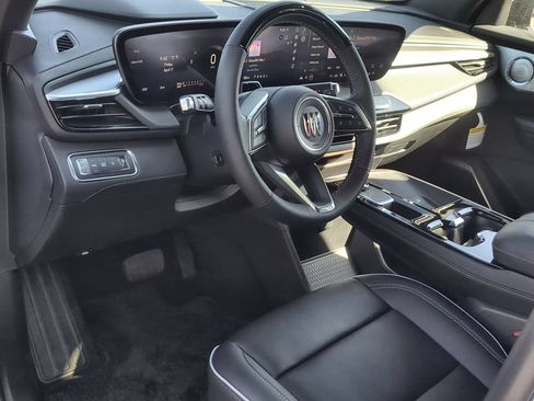 New 2026 Buick Enclave Avenir w/ Super Cruise Package FWD image 10