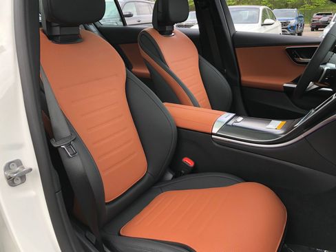New 2025 Mercedes-Benz C 300 4MATIC Sedan image 29