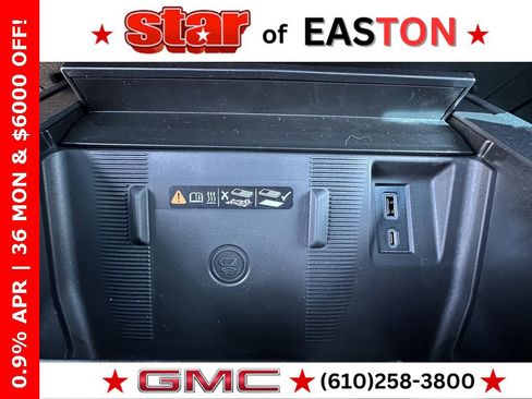 New 2026 GMC Hummer EV SUV w/ LPO, Sport Package image 27