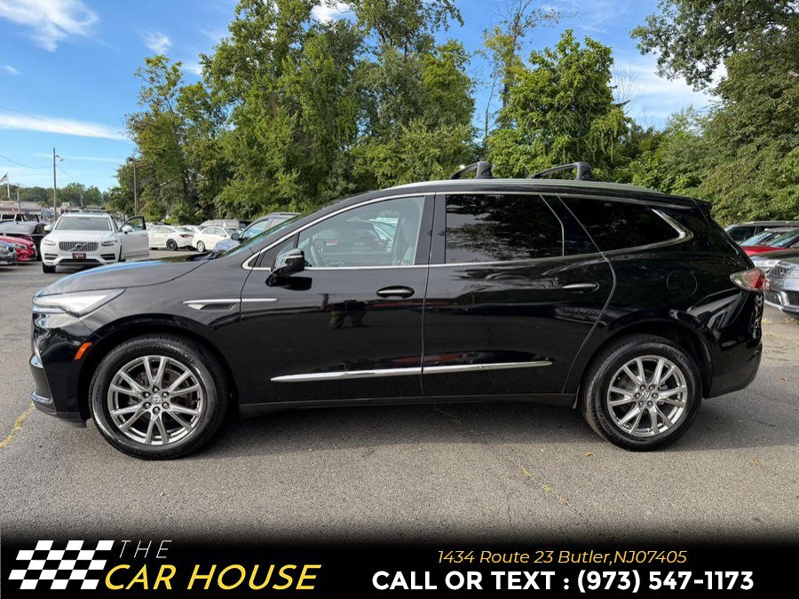 Used 2023 Buick Enclave Premium w/ Experience Buick Package AWD/4WD image 3