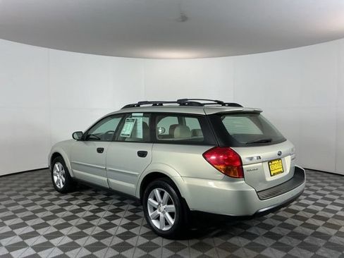 Used 2006 Subaru Outback 2.5i AWD/4WD image 7