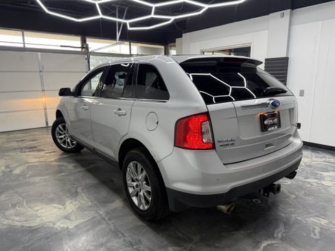 Used 2011 Ford Edge Limited w/ Canadian Touring Pkg AWD/4WD image 3