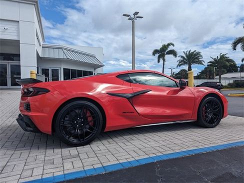 Used 2024 Chevrolet Corvette Z06 image 13