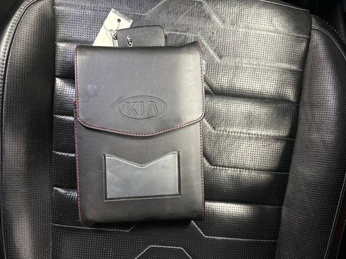 Used 2020 Kia Telluride SX w/ SX Prestige Package image 28