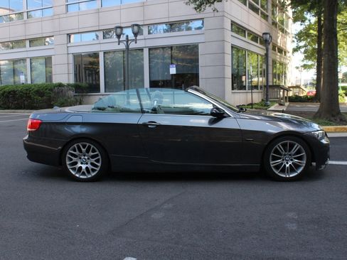 Used 2007 BMW 328i Convertible RWD image 6
