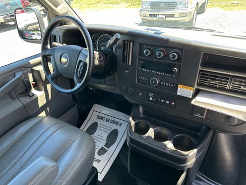 Used 2021 Chevrolet Express 2500 w/ Driver Convenience Package RWD image 36