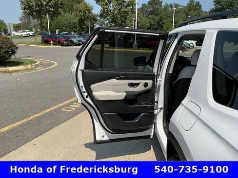 Used 2026 Honda Pilot Touring image 16