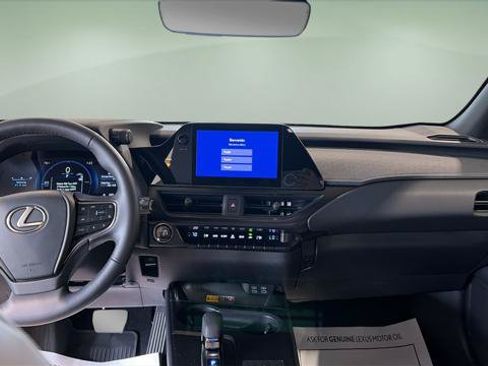 Certified 2025 Lexus UX 300h AWD w/ Accessory Package (Z1) image 24