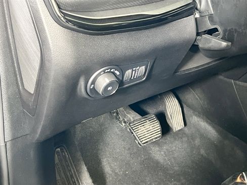 Used 2022 Jeep Compass Trailhawk w/ Trailhawk Convenience Group image 10