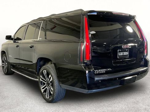 Used 2019 GMC Yukon XL SLT w/ Open Road Package AWD/4WD image 14