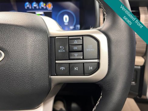 Used 2024 Ford Expedition Limited AWD/4WD image 11