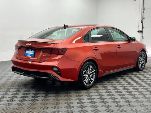 Used 2023 Kia Forte GT-Line w/ GT-Line Premium Package FWD image 9