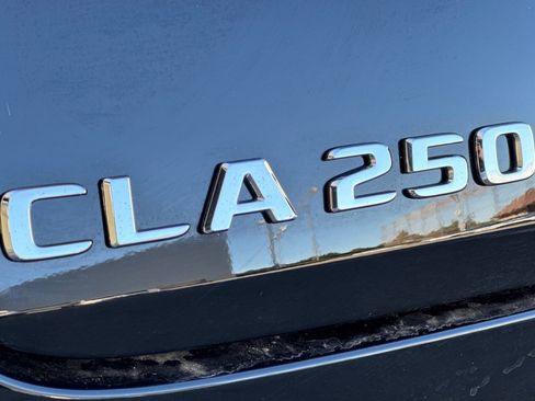 Used 2025 Mercedes-Benz CLA 250 4MATIC image 21