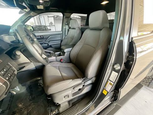 Used 2024 Toyota Tacoma SR5 image 9