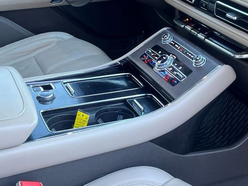 Certified 2023 Lincoln Aviator Reserve w/ Elements Package Plus image 13