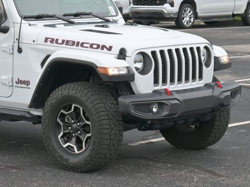 Used 2023 Jeep Gladiator Rubicon w/ Cold Weather Group AWD/4WD image 31