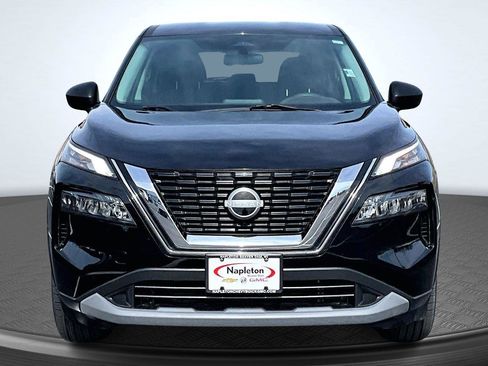 Used 2023 Nissan Rogue S image 3