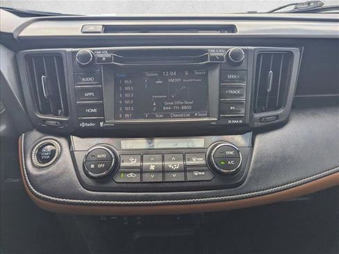 Used 2016 Toyota RAV4 SE FWD image 14